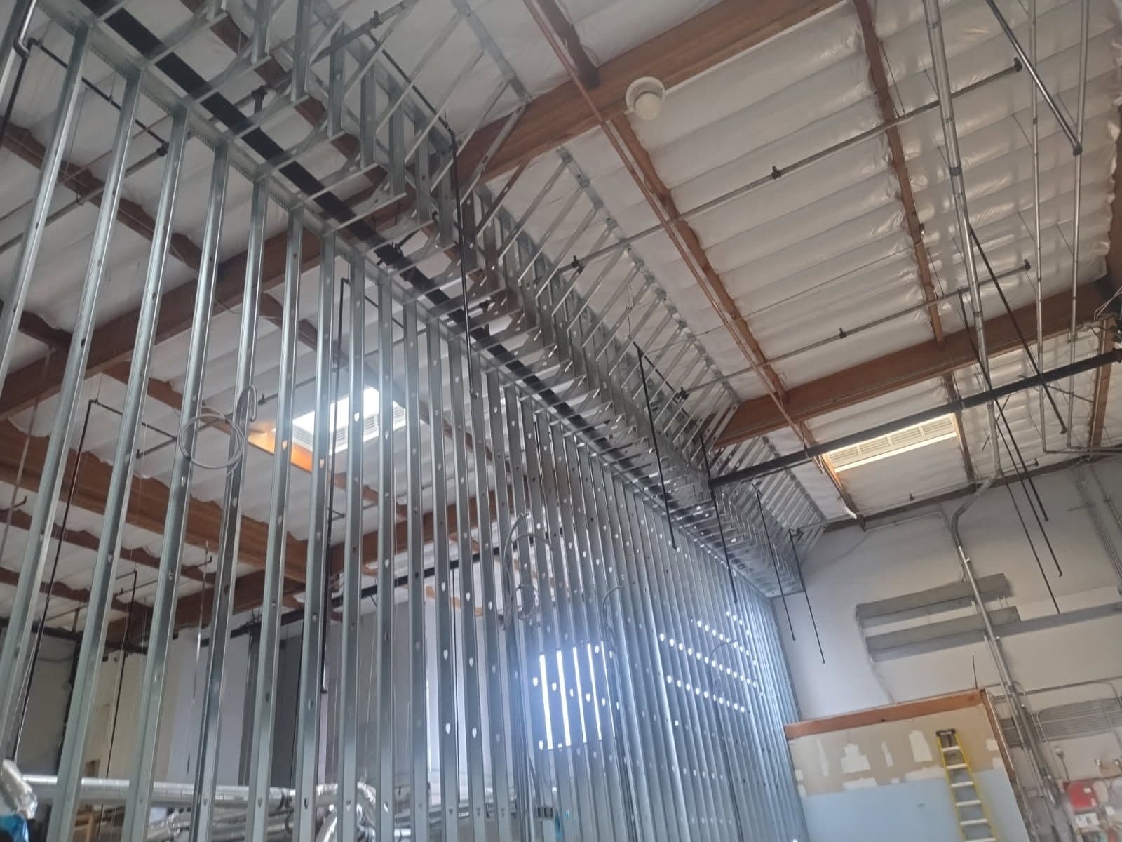 Commercial Building Framing and Drywall Excellence