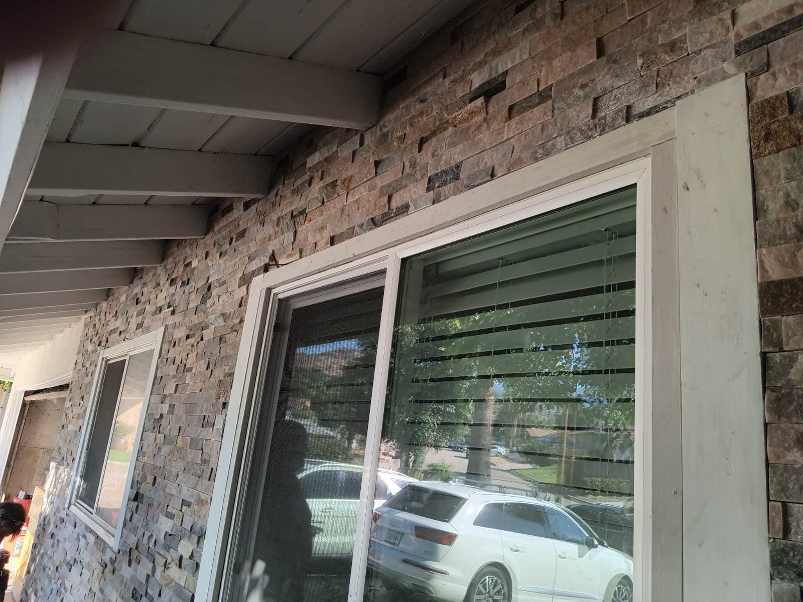 Gallery photos for Enhance Your Home with Elegant Stone Veneer: Image #3